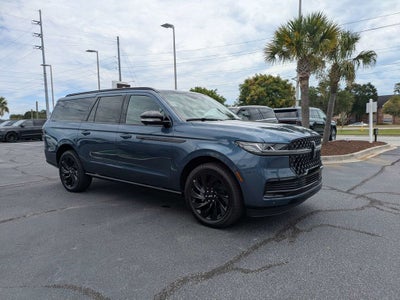 2027 Lincoln Navigator L Reserve