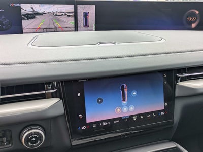 2027 Lincoln Navigator L Reserve