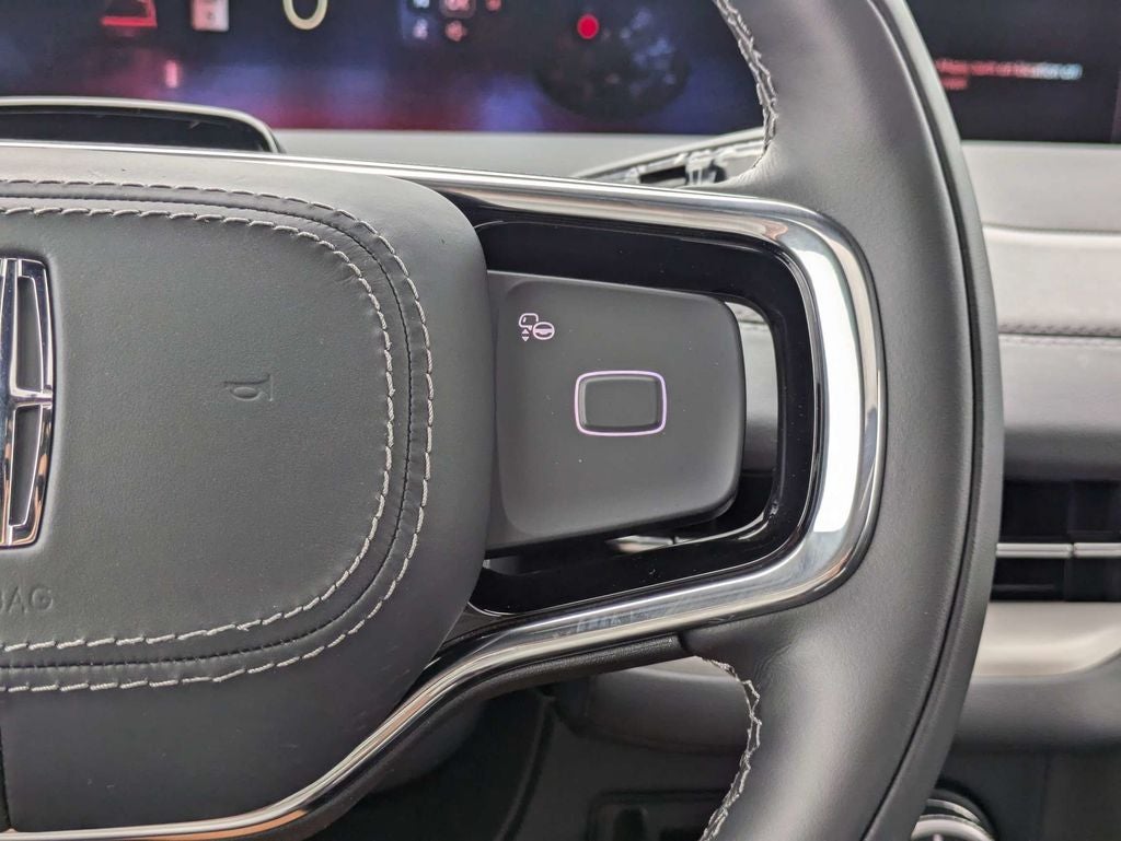 2027 Lincoln Navigator L Reserve