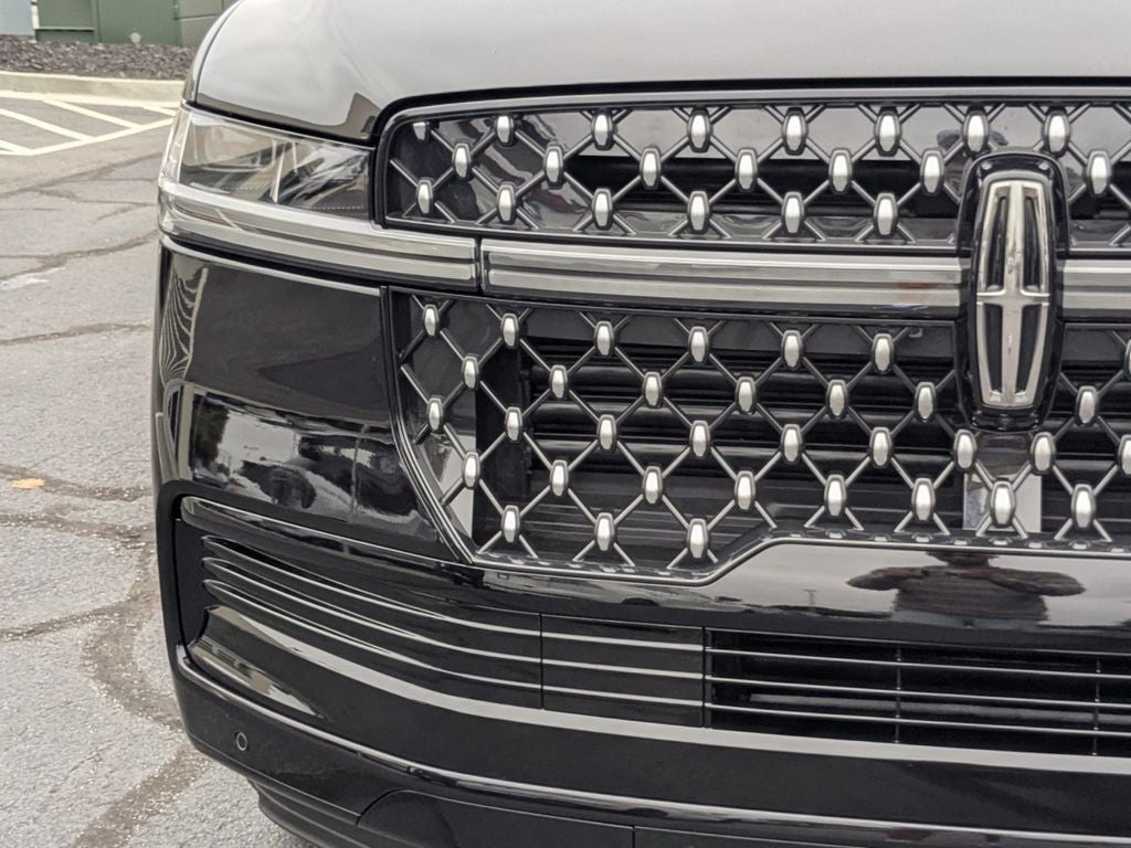 2025 Lincoln Navigator L Black Label