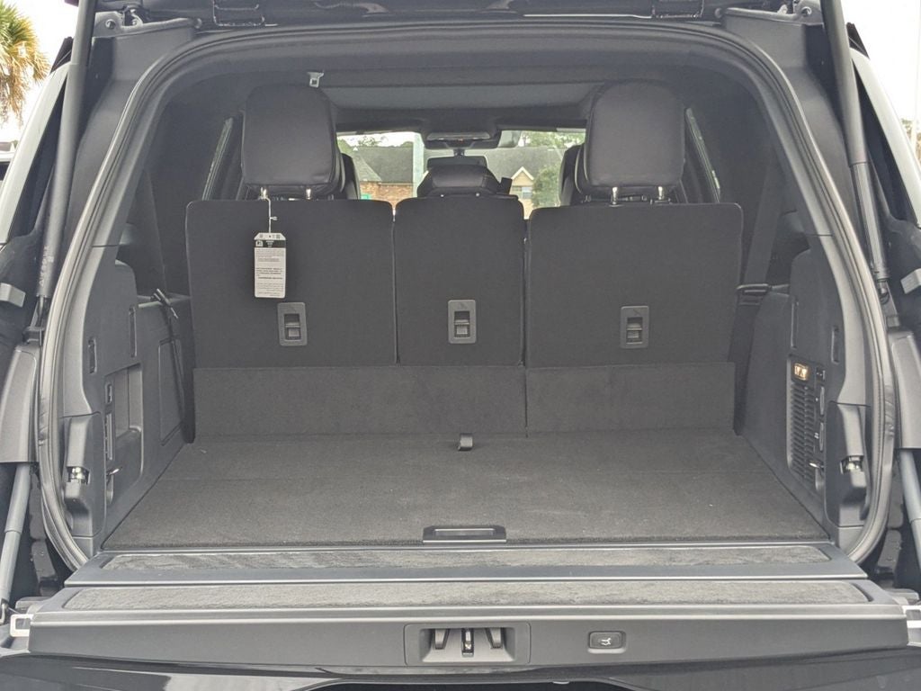 2025 Lincoln Navigator L Black Label