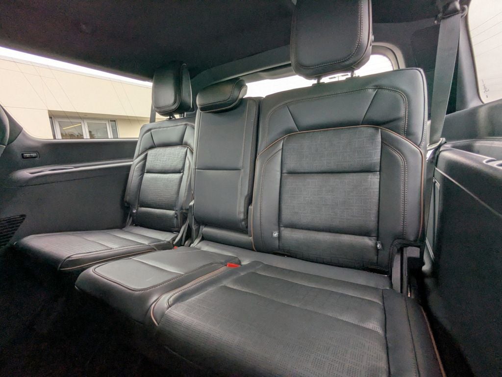 2025 Lincoln Navigator L Black Label