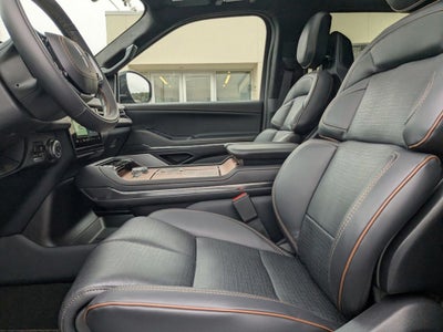 2025 Lincoln Navigator L Black Label