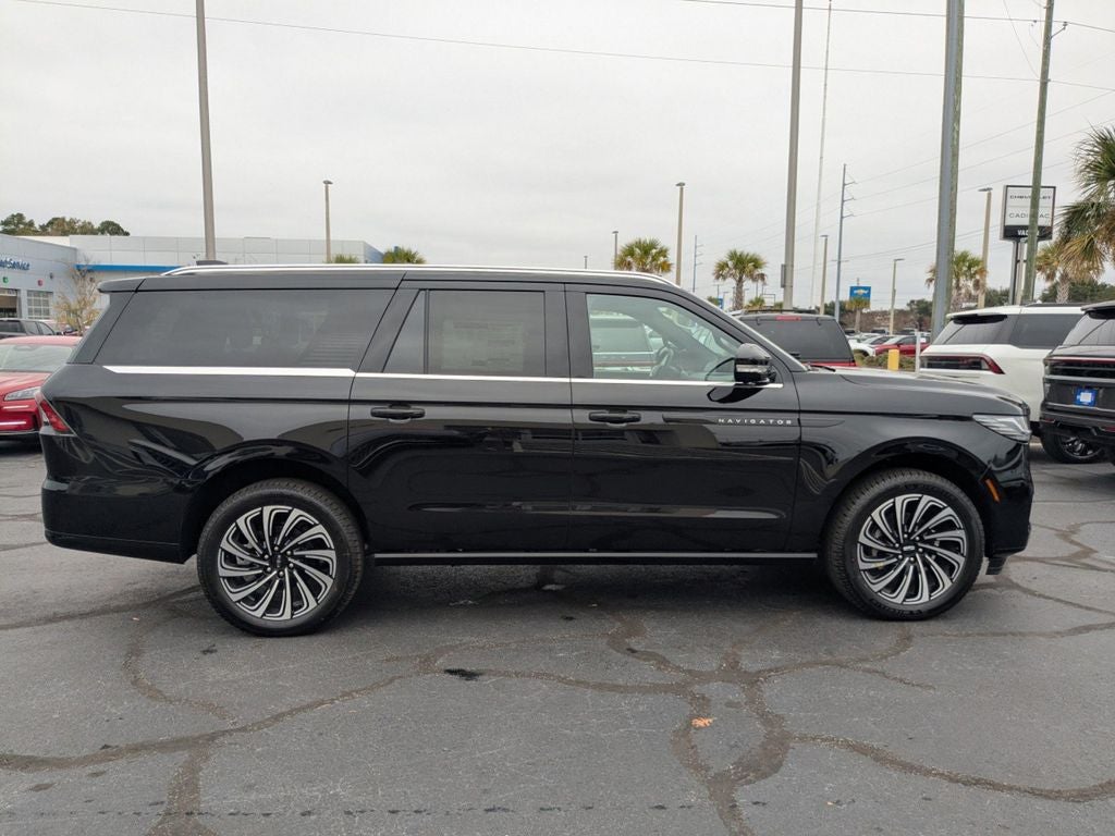 2025 Lincoln Navigator L Black Label