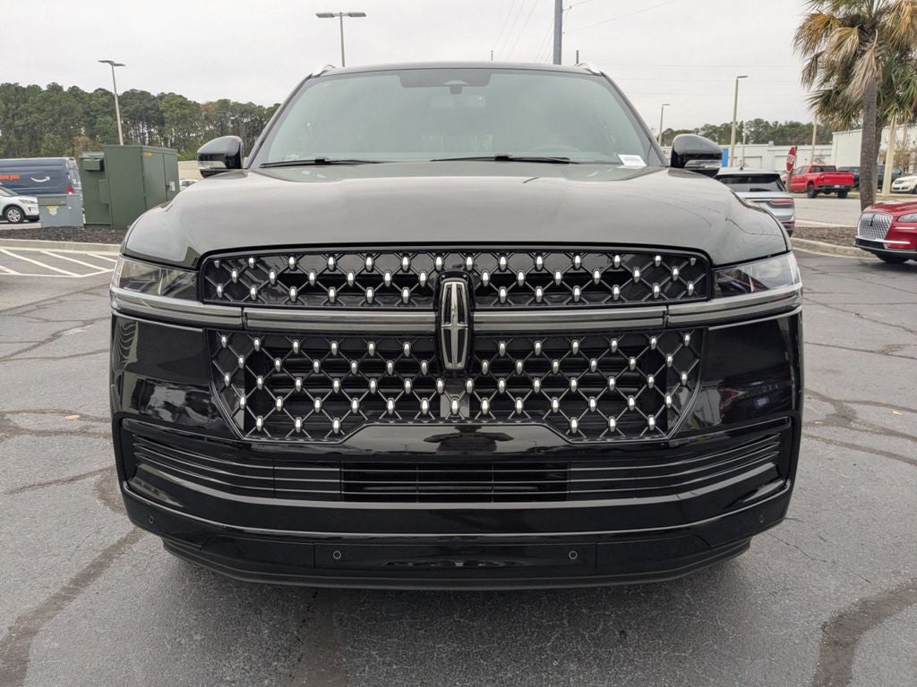 2025 Lincoln Navigator L Black Label