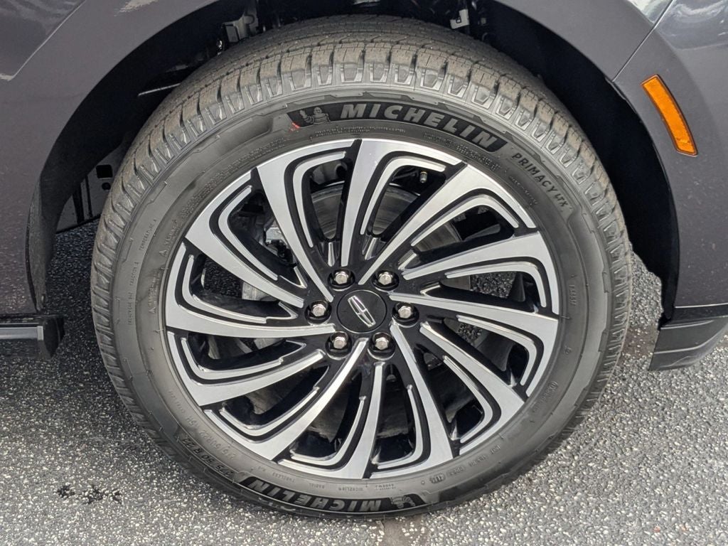 2025 Lincoln Navigator L Black Label