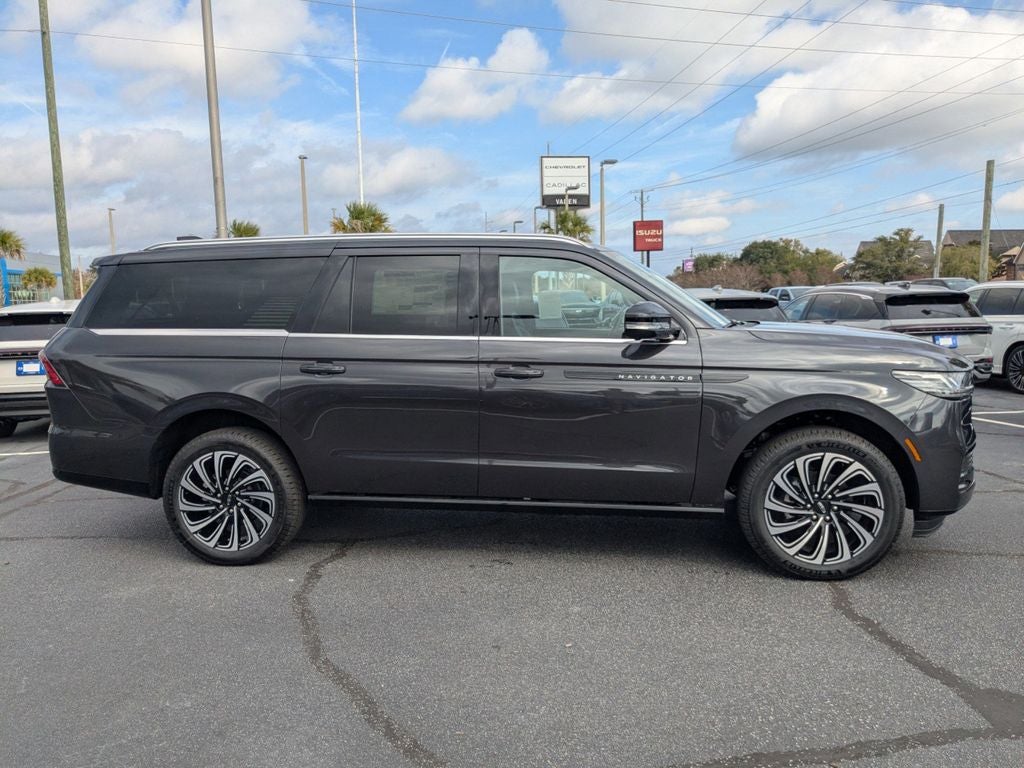 2025 Lincoln Navigator L Black Label