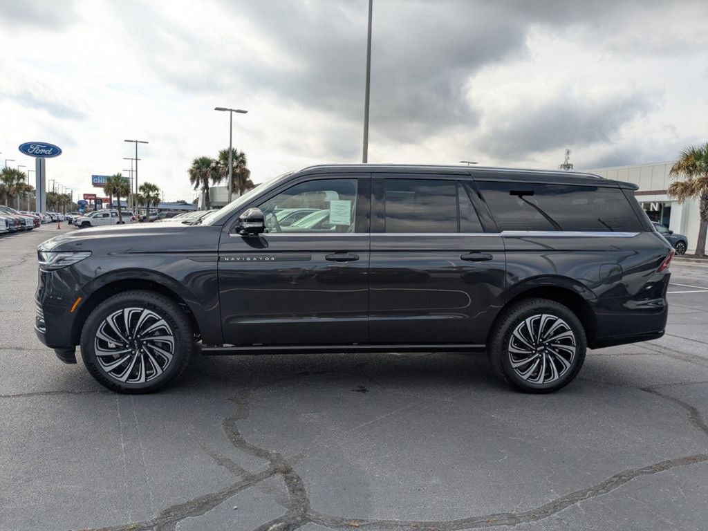 2025 Lincoln Navigator L Black Label
