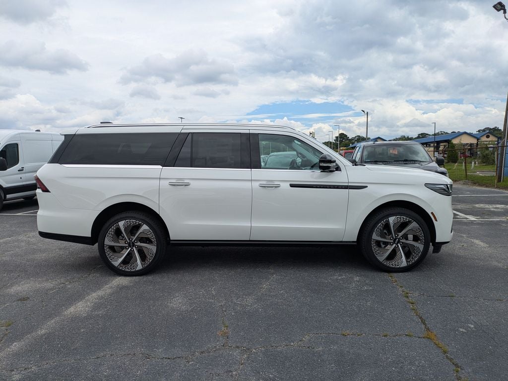 2026 Lincoln Navigator L Black Label