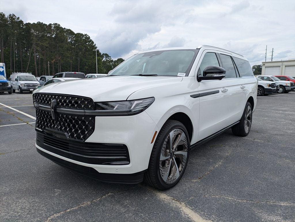 2026 Lincoln Navigator L Black Label