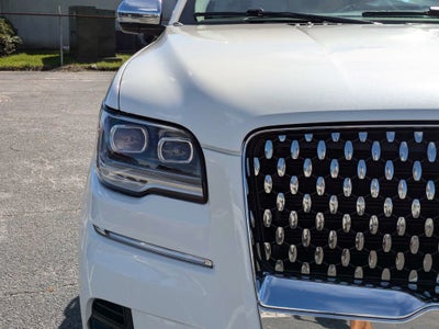 2022 Lincoln Navigator L Black Label