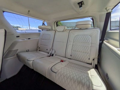 2022 Lincoln Navigator L Black Label