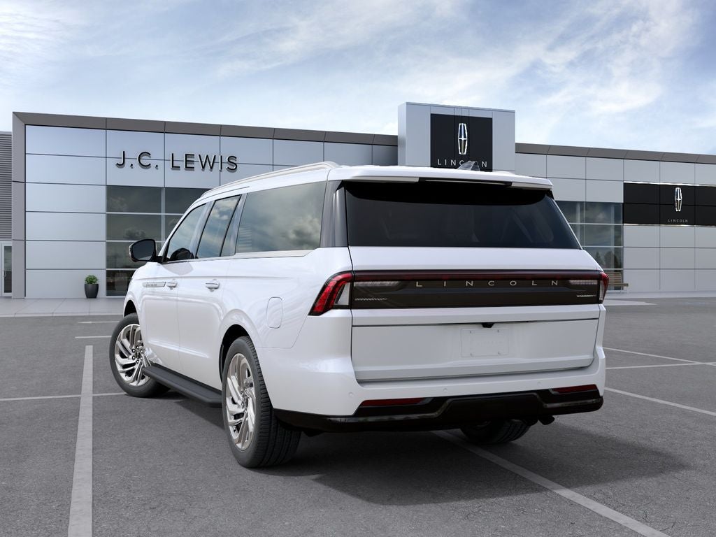 2027 Lincoln Navigator L Premiere