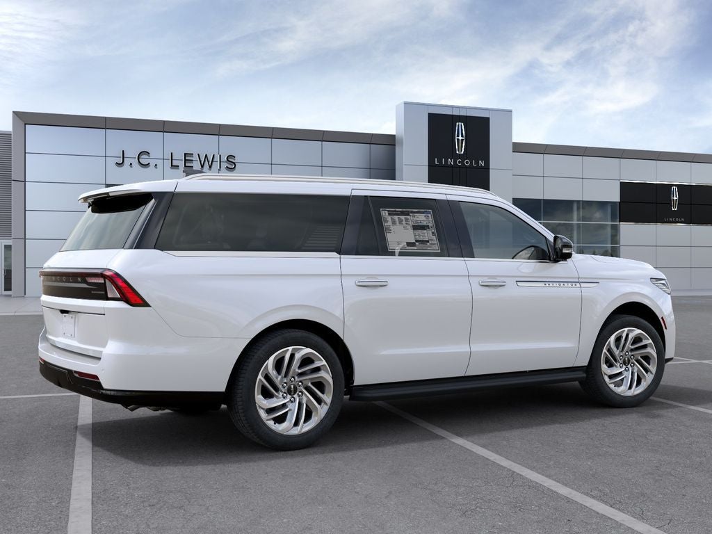2027 Lincoln Navigator L Premiere