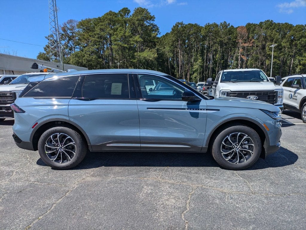 2026 Lincoln Nautilus Premiere