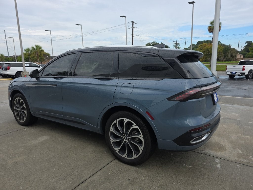 2025 Lincoln Nautilus Reserve