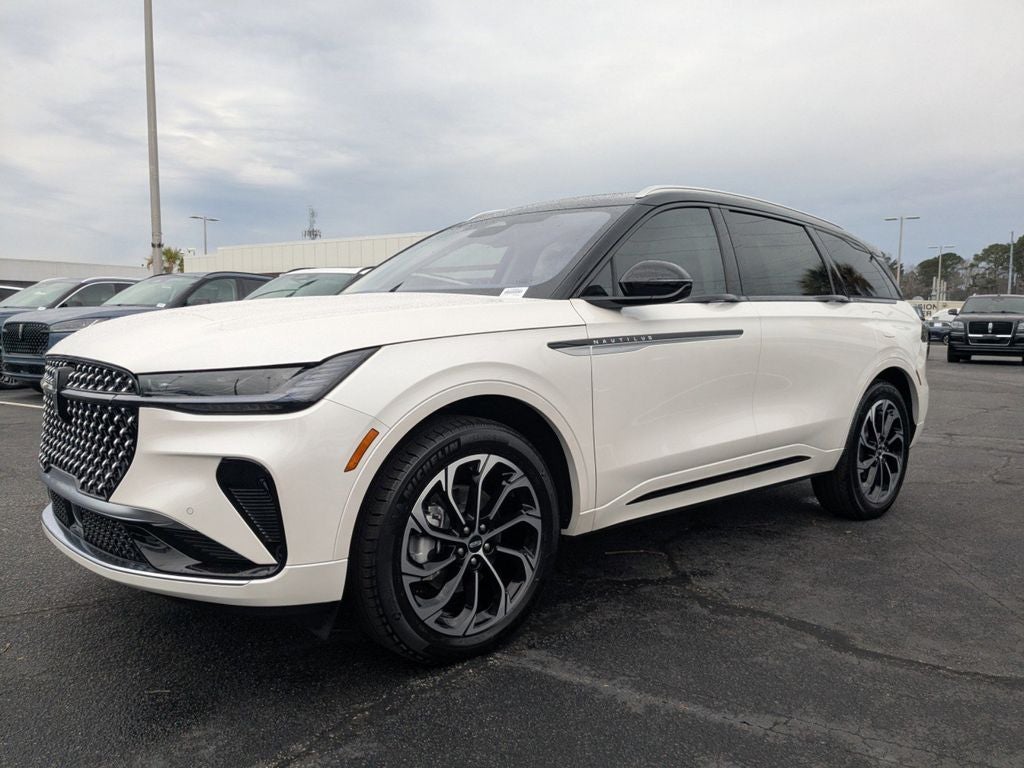 2026 Lincoln Nautilus Reserve