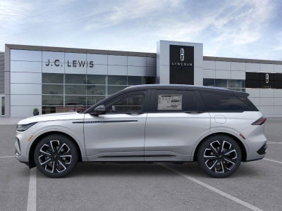 2025 Lincoln Nautilus Reserve