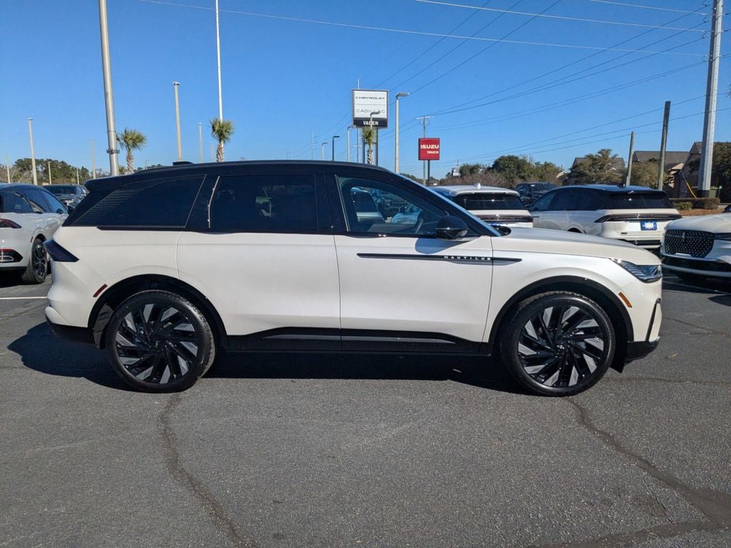 2026 Lincoln Nautilus Reserve