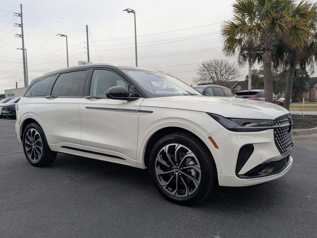 2026 Lincoln Nautilus Reserve