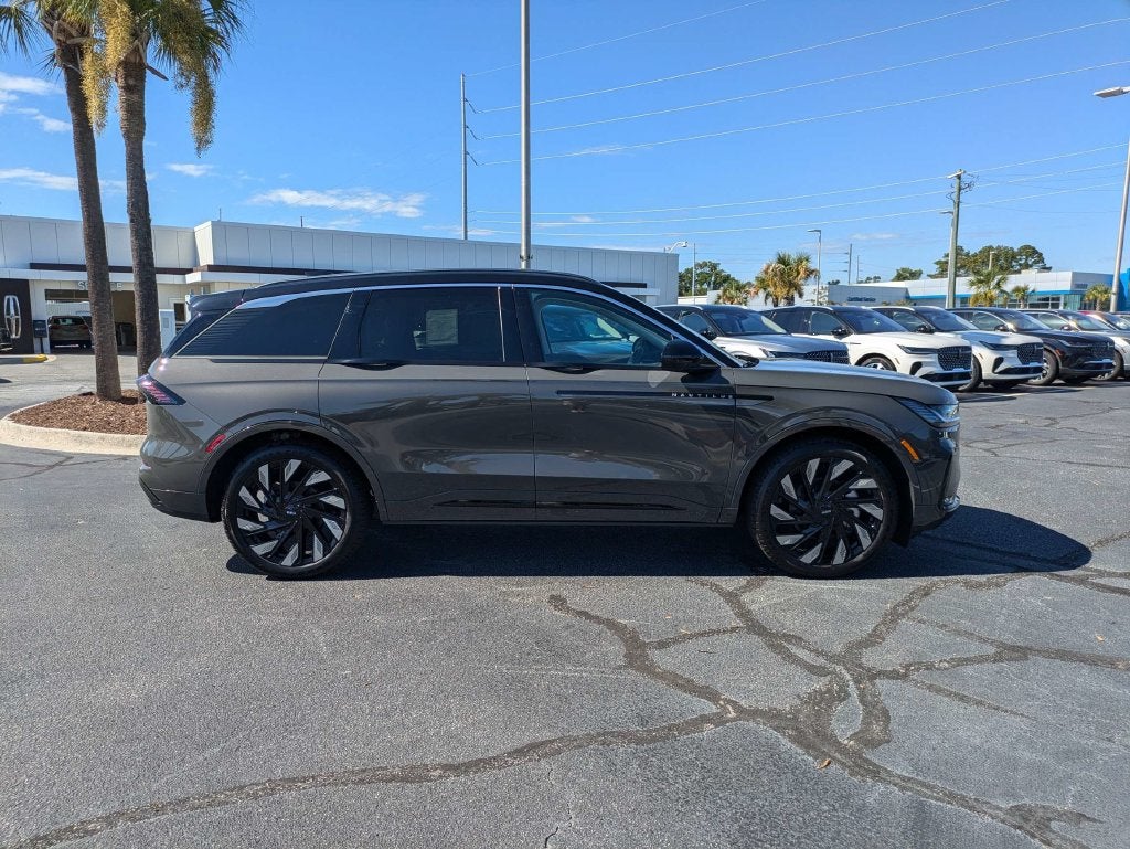2026 Lincoln Nautilus Black Label