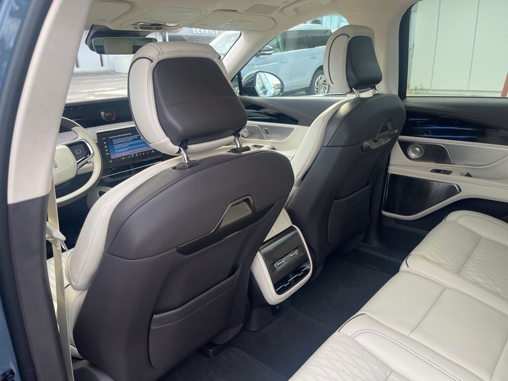 2025 Lincoln Nautilus Black Label