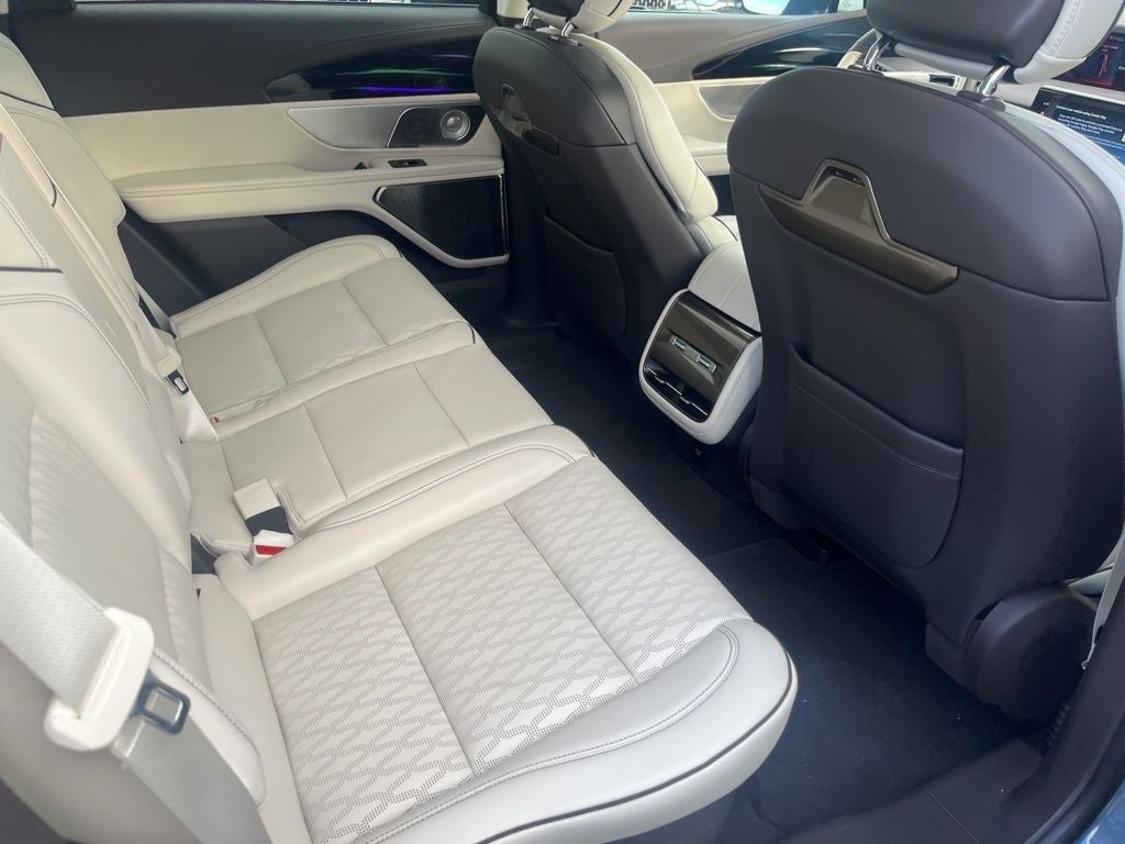 2025 Lincoln Nautilus Black Label