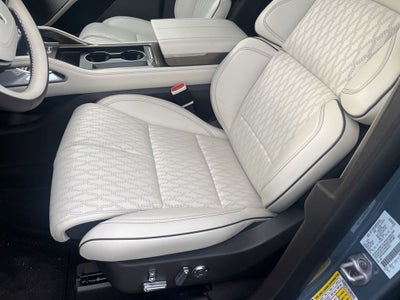 2025 Lincoln Nautilus Black Label