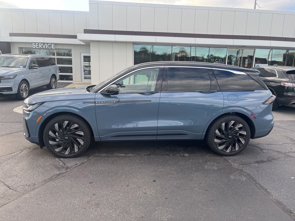 2025 Lincoln Nautilus Black Label
