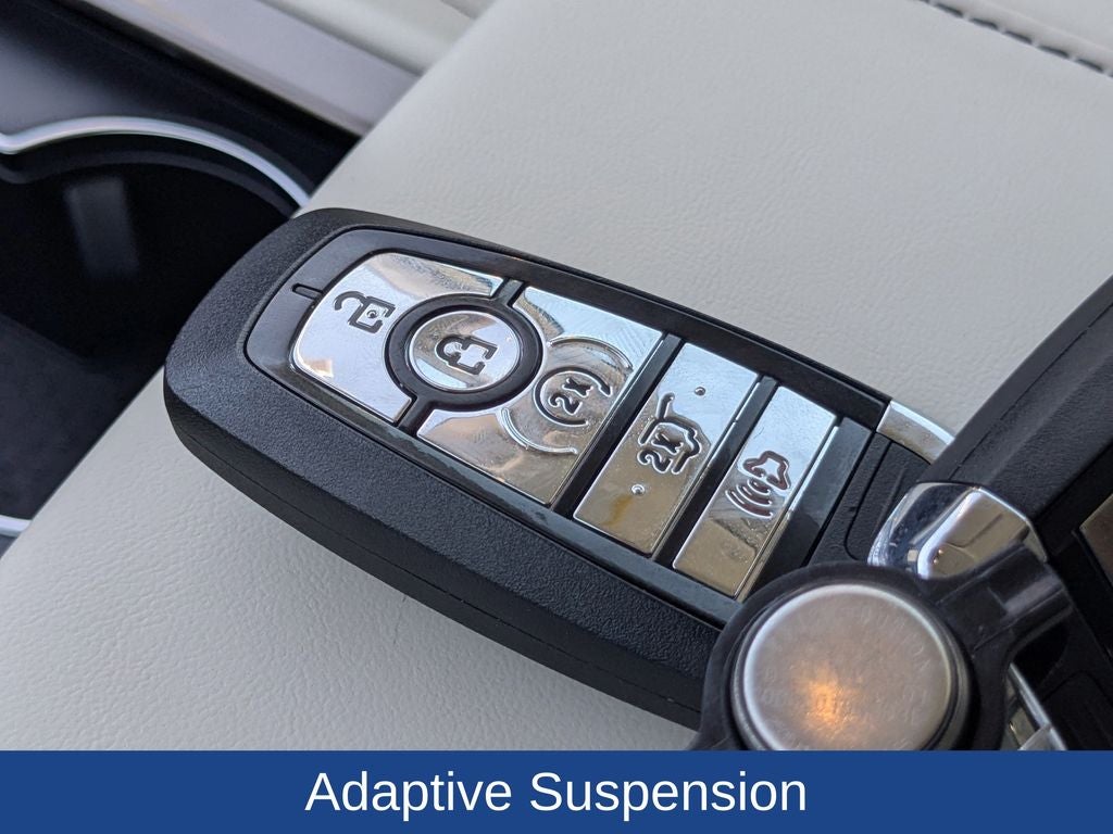 2025 Lincoln Nautilus Black Label