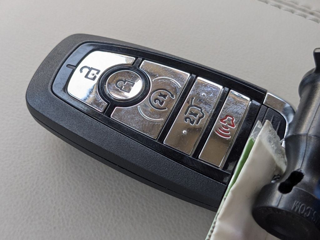 2025 Lincoln Corsair Plug-In Hybrid Grand Touring