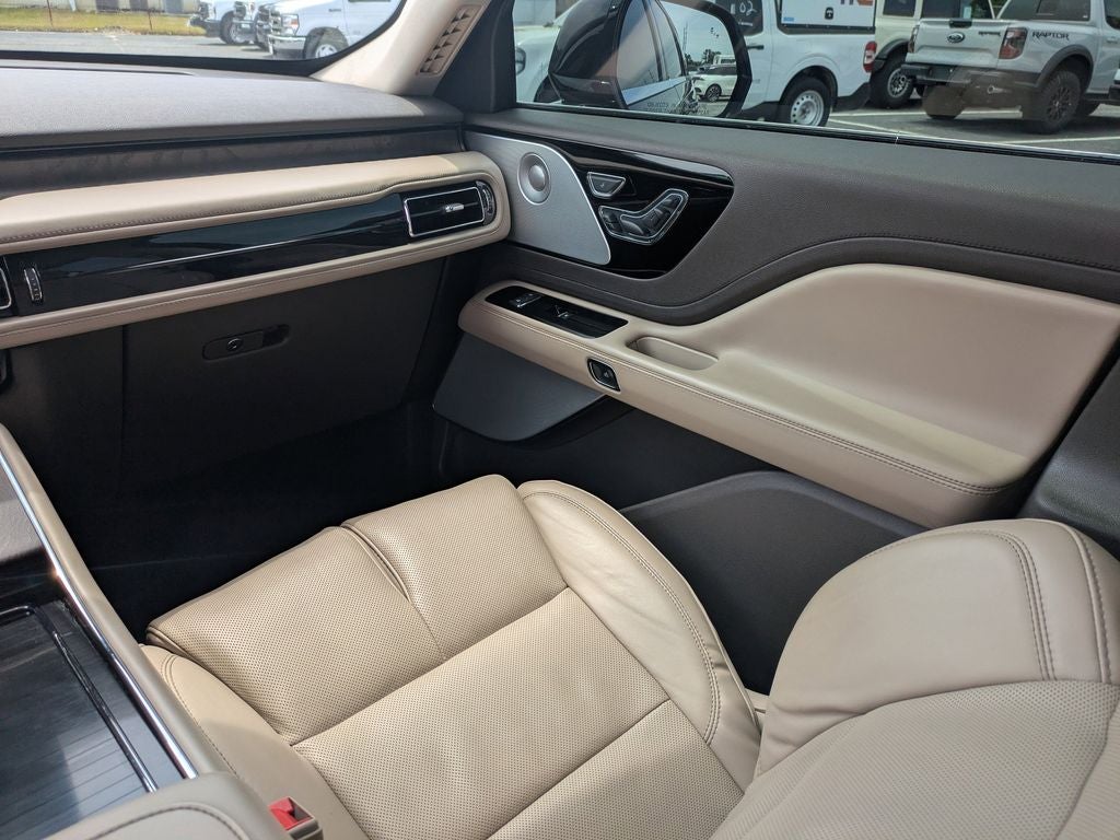2022 Lincoln Aviator Plug-In Hybrid Grand Touring