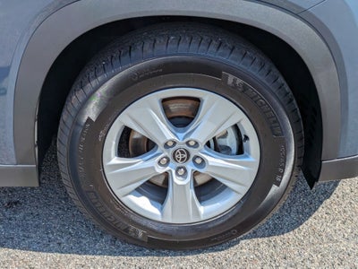 2025 Toyota Grand Highlander LE
