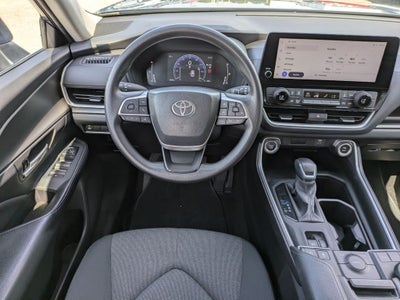 2025 Toyota Grand Highlander LE