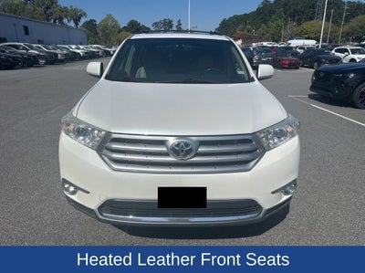 2011 Toyota Highlander SE
