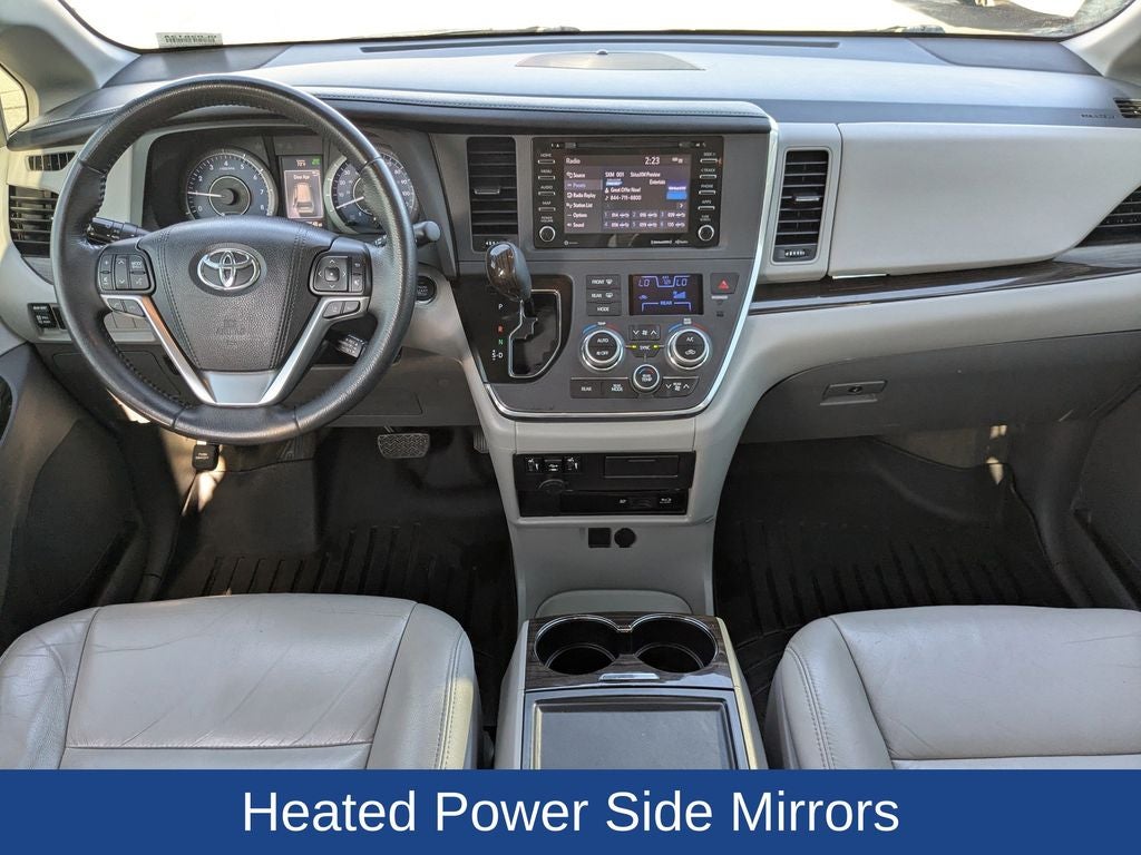 2018 Toyota Sienna XLE Premium 7 Passenger