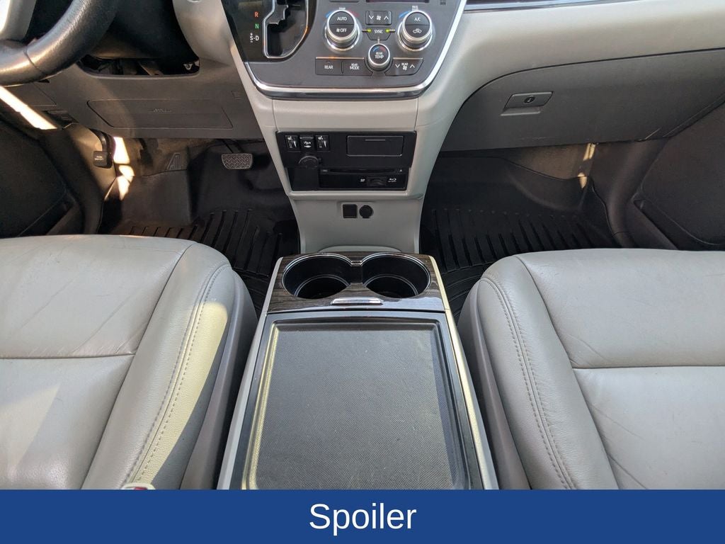 2018 Toyota Sienna XLE Premium 7 Passenger