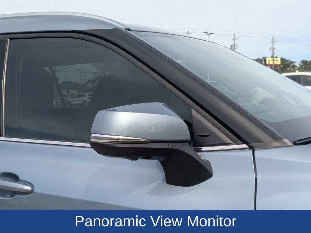 2023 Toyota Highlander Hybrid Platinum