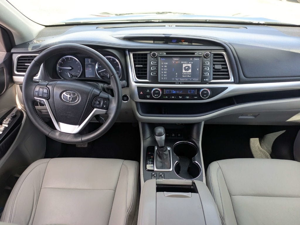 2014 Toyota Highlander XLE V6