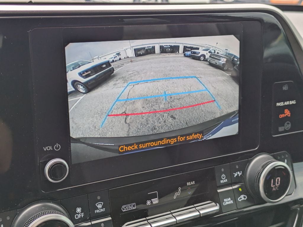 2024 Toyota Highlander Hybrid XLE