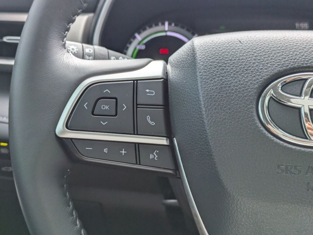 2024 Toyota Highlander Hybrid XLE