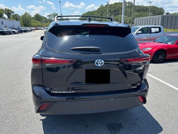 2024 Toyota Highlander Hybrid XLE