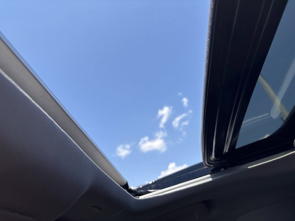 2024 Toyota Highlander Hybrid XLE