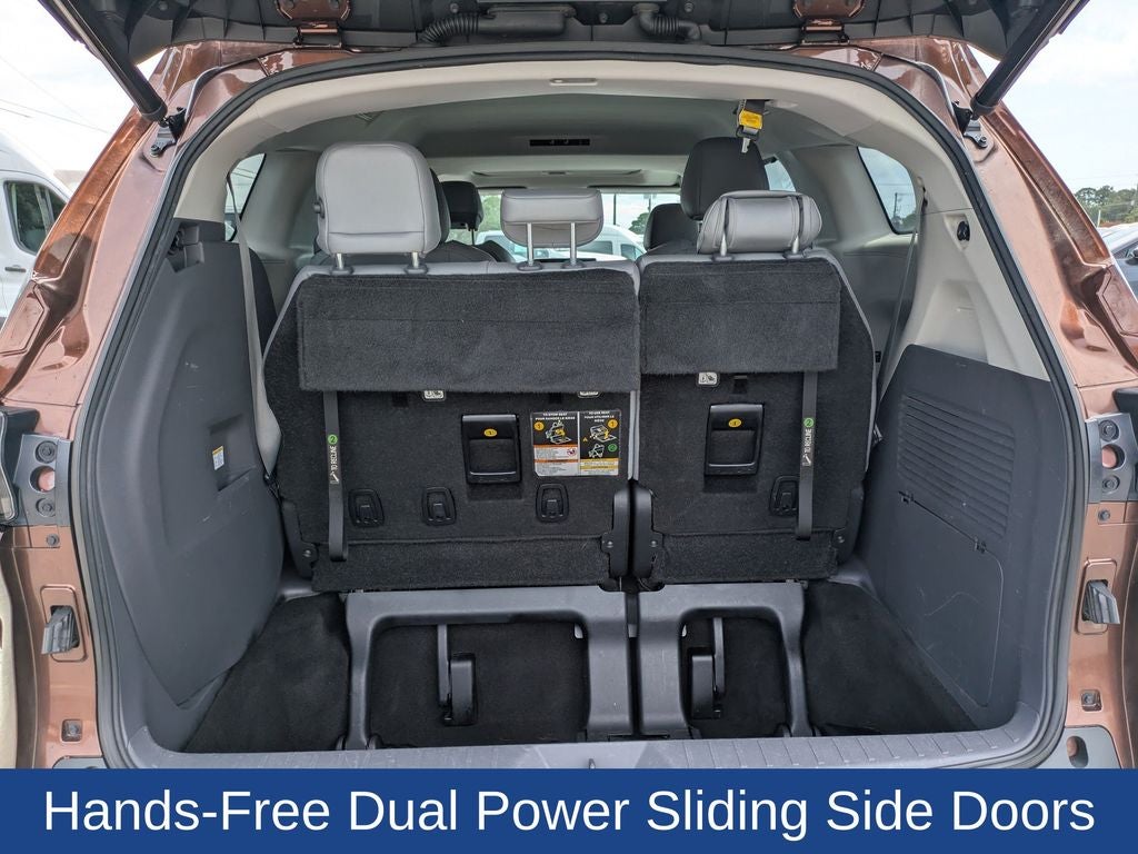 2021 Toyota Sienna XLE 7 Passenger
