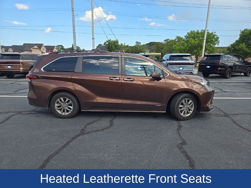 2021 Toyota Sienna XLE 7 Passenger