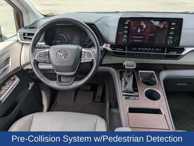 2021 Toyota Sienna XLE 7 Passenger