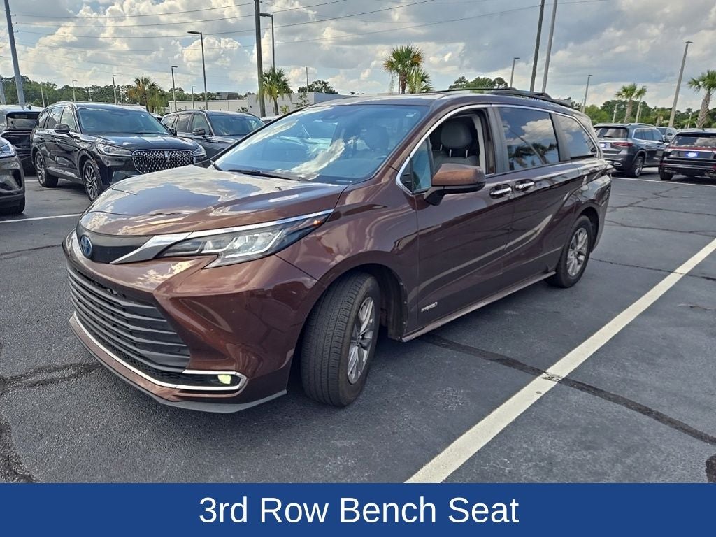 2021 Toyota Sienna XLE 7 Passenger