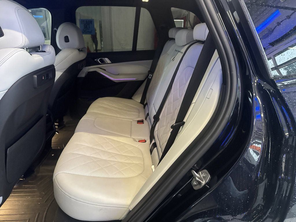 2023 BMW X5 sDrive40i