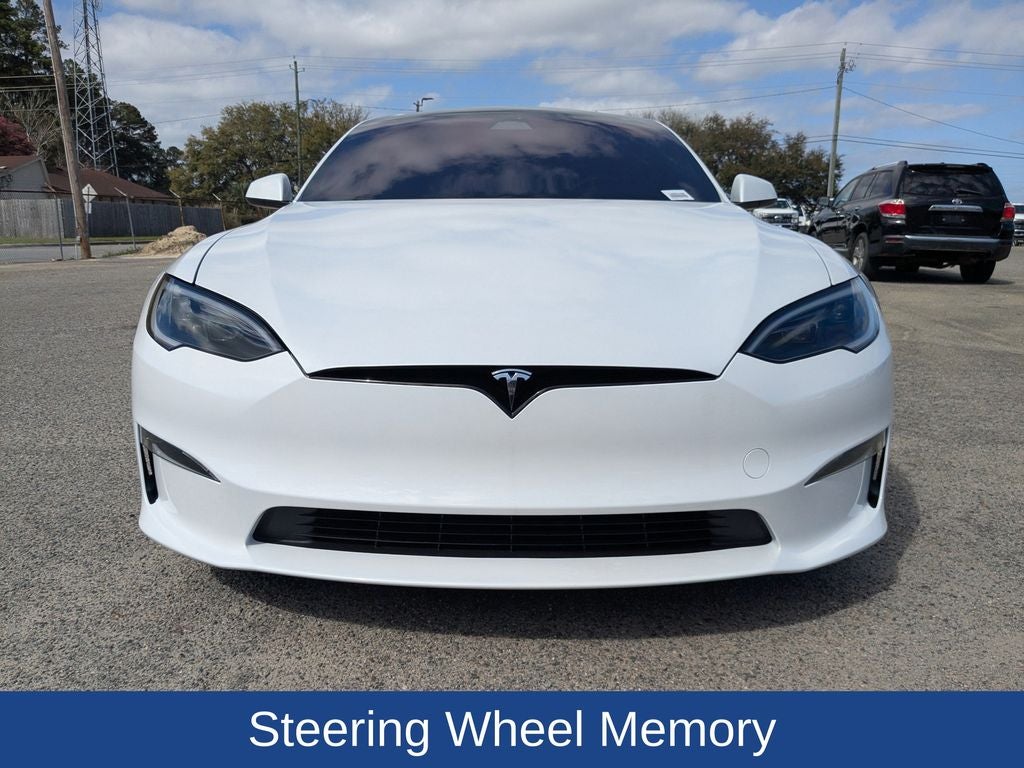 2025 Tesla Model S Plaid