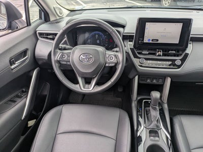 2023 Toyota Corolla Cross XLE
